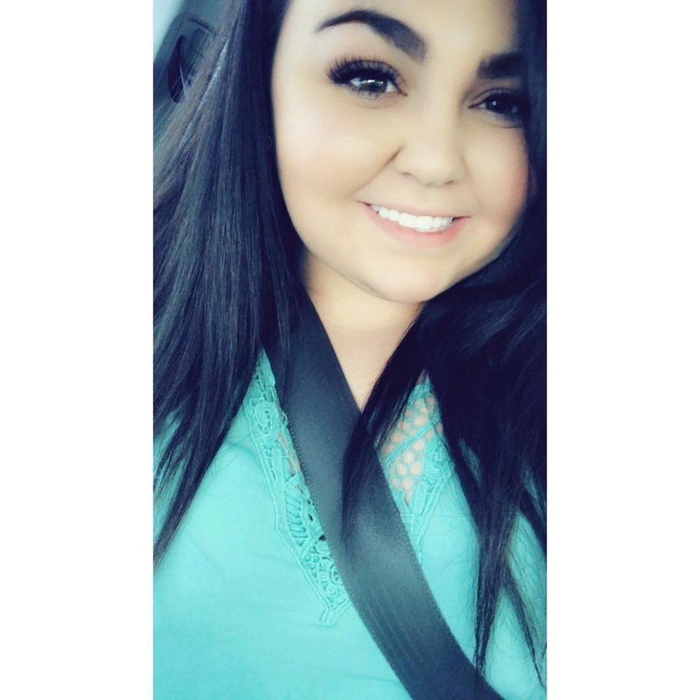 Meet your Posher, Em